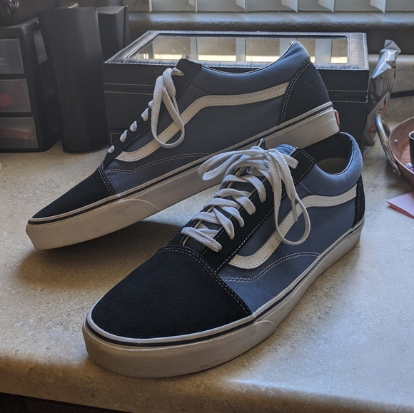 black vans size 14